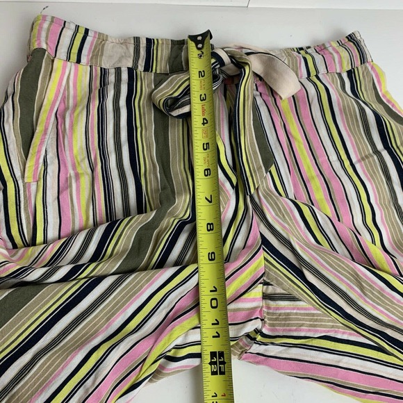 Libby Edelman Stripe Boho Paperbag Pants - Picture 6 of 9